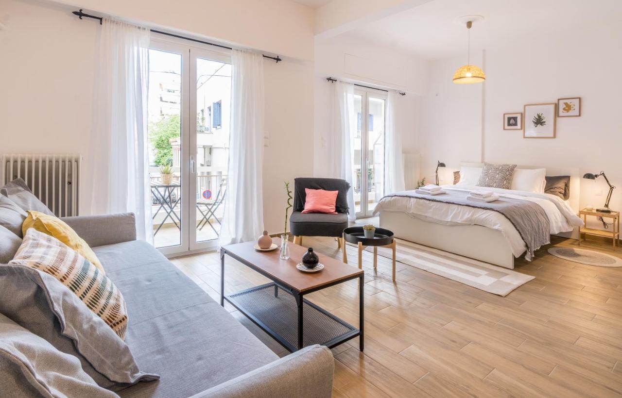Wide Comfy Studio Apartment Centrally Located In Thissio 아테네 외부 사진